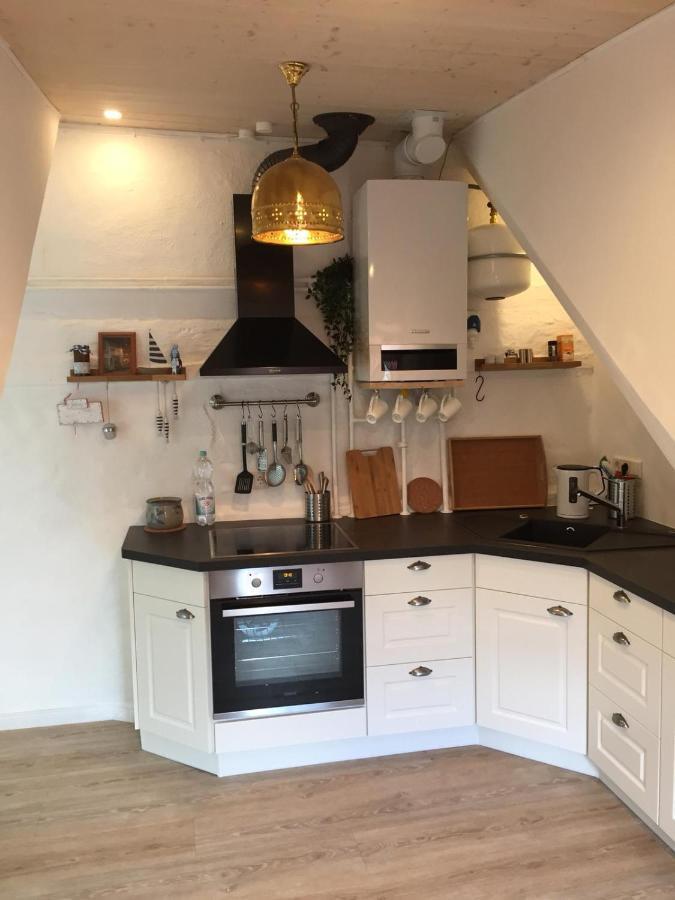 Ferienwohnung Teestuuv Husum  Exterior foto